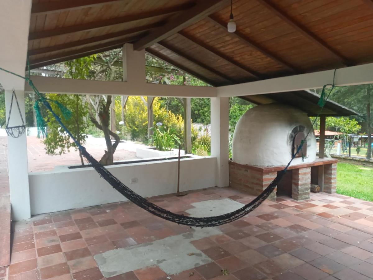 Quinta Los Eucaliptos Hotel Quito Bagian luar foto
